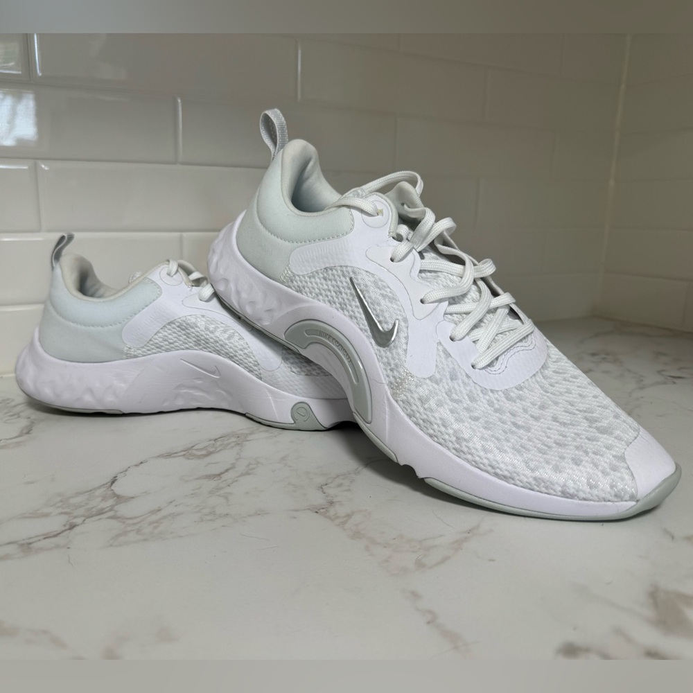 BRAND NEW Nike Renew Running Shoes
